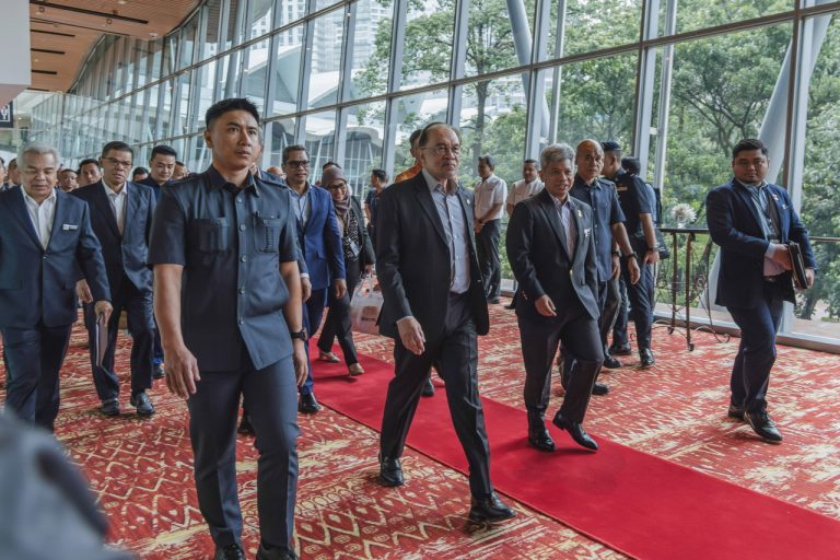 DATUK SERI ANWAR IBRAHIM