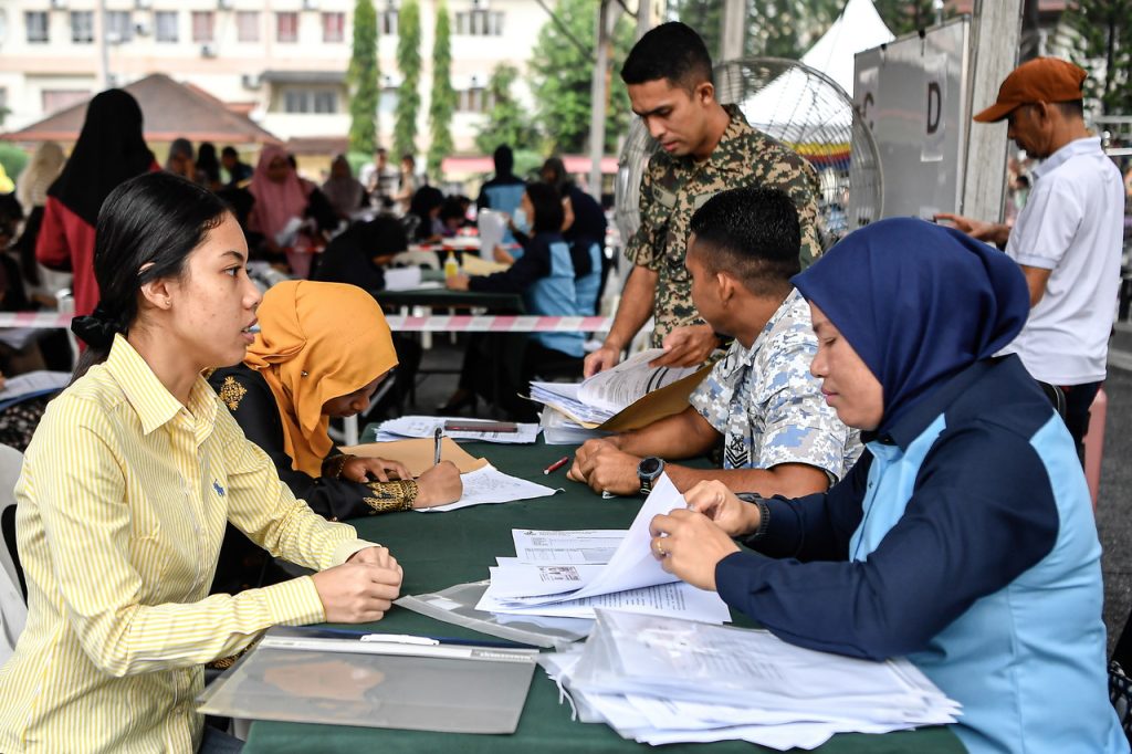Semua pelatih PLKN ikuti modul latihan sama - UTUSAN SARAWAK