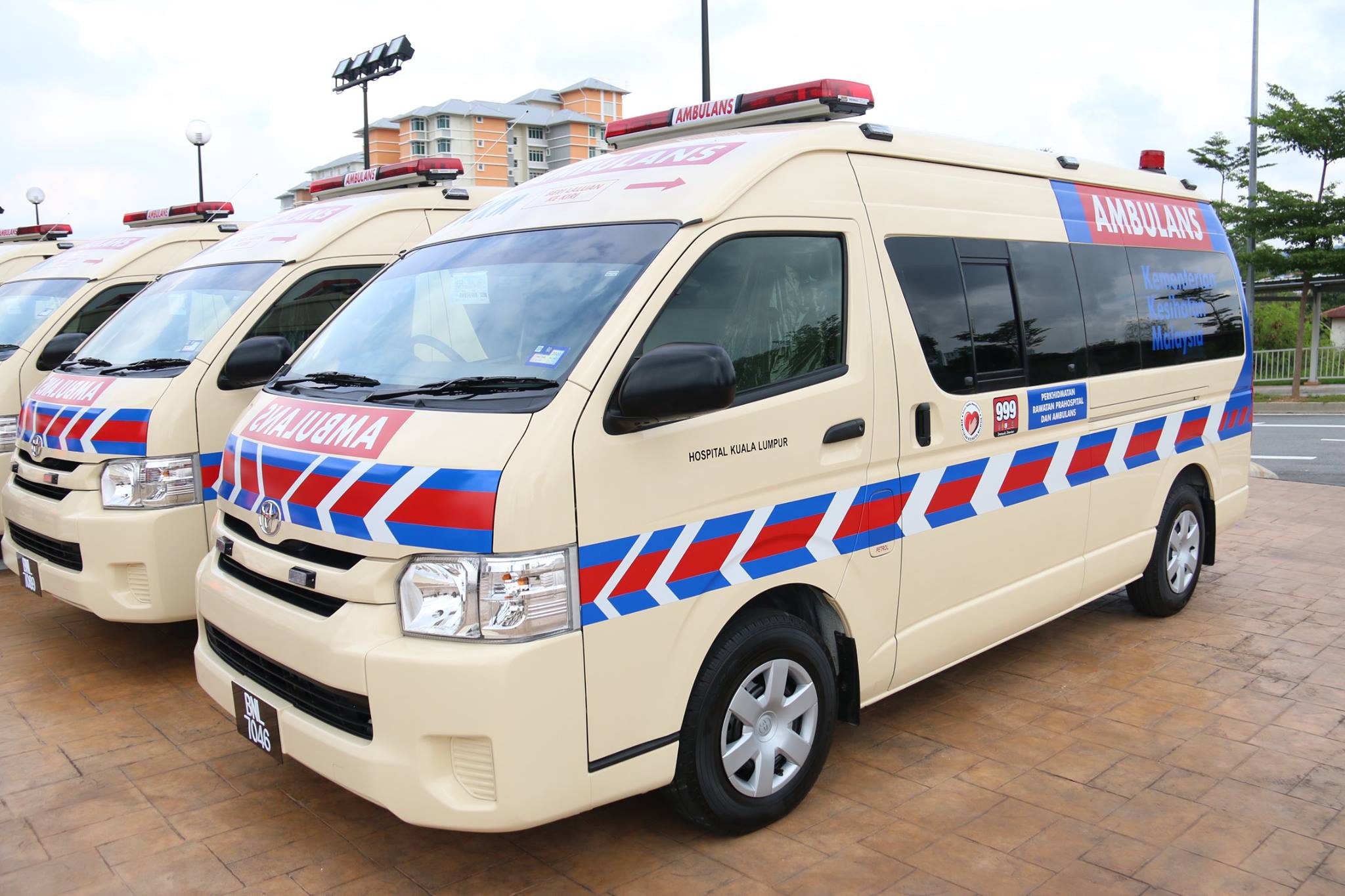 KKM terima 91 unit ambulans secara berperingkat - Lukanisman - UTUSAN ...