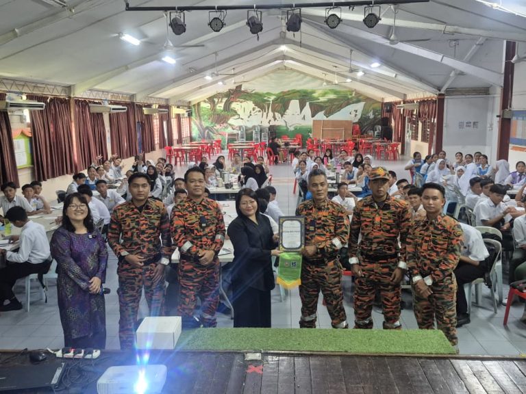 KERJAYA-1