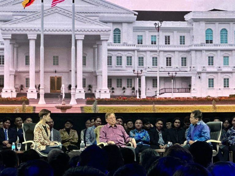 Sepanjang-9-tahun-Premier-Abang-Jo-pimpin-Sarawak-ke-arah-pembangunan-progresif