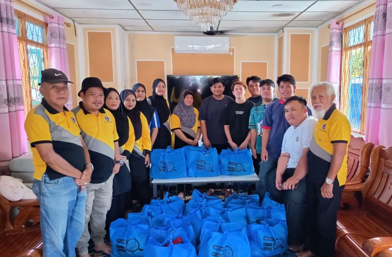 KRT-Tanjung-Engkabang-agih-bakul-makanan-bantu-persediaan-Ramadan-40-ahli