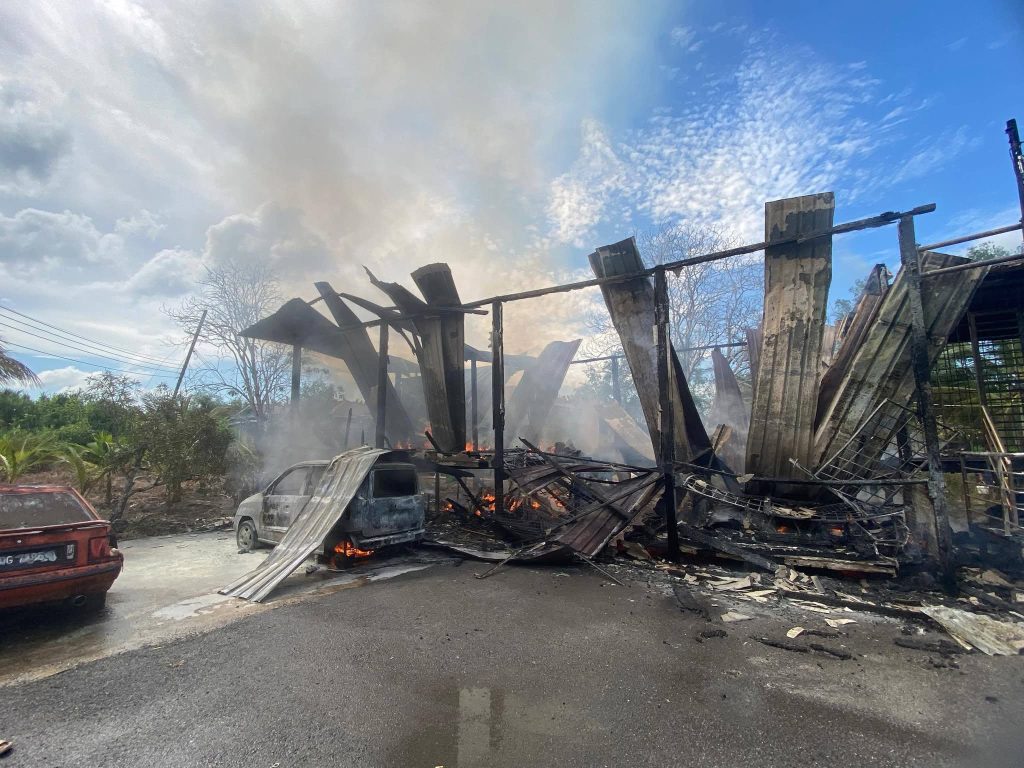 Tabika Kemas di Kampung Serabang musnah terbakar - UTUSAN SARAWAK